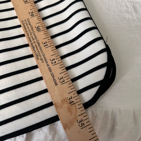 Kenar black/white striped dress, super soft fabric, exposed zipper - CUTE!!! - Picture 9 of 11